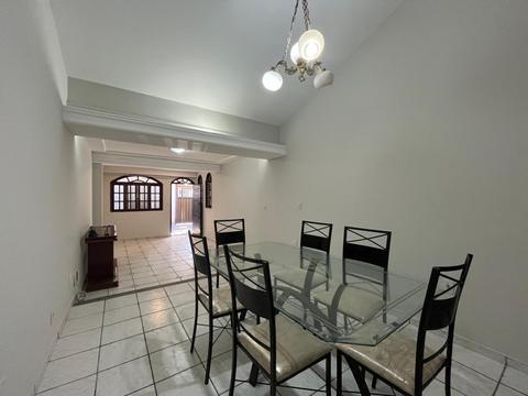 Casa à venda em Vitória, Santa Luíza, com 3 quartos, com 145.71 m²